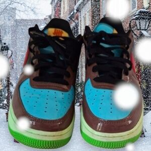 Undefeated x Nike Air Force 1 Patent Pack "Pink Prime"